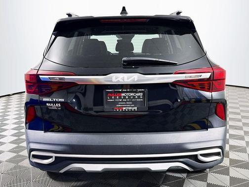 Cherry Black 2023 Kia Seltos S