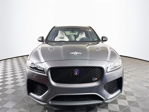 2019 Jaguar F-PACE SVR