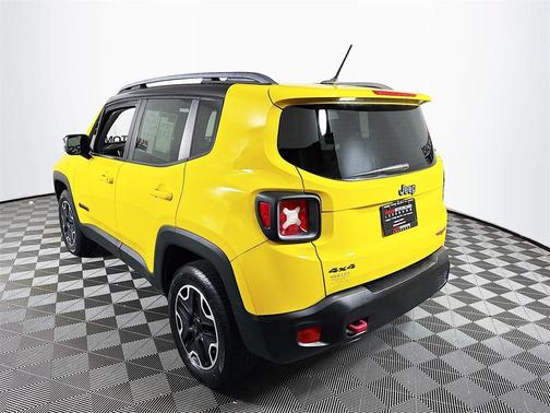 2015 Jeep Renegade Trailhawk