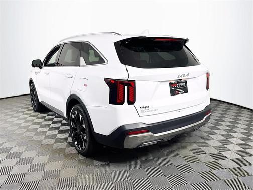 2025 Kia Sorento SX