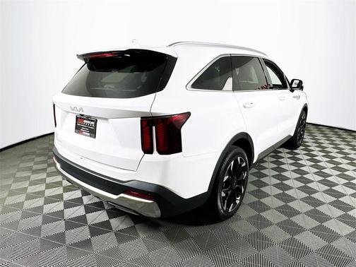 2025 Kia Sorento SX