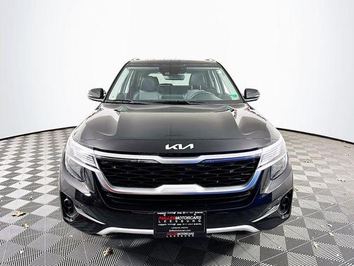 2023 Kia Seltos S