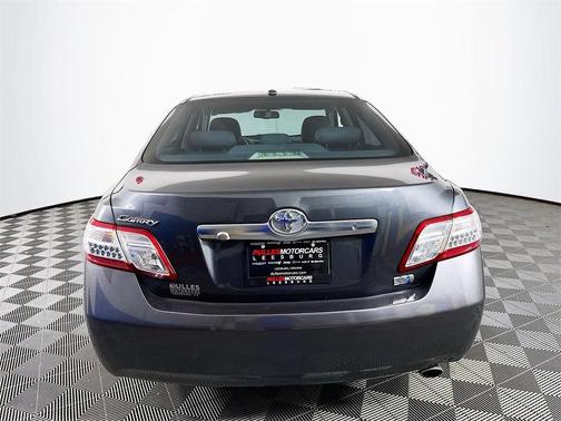 2011 Toyota Camry Hybrid 