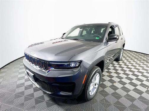 2025 Jeep Grand Cherokee Laredo X