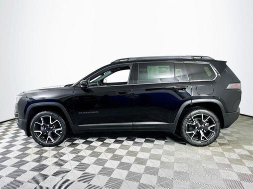 2026 Jeep Cherokee Overland