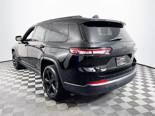 2021 Jeep Grand Cherokee L Laredo