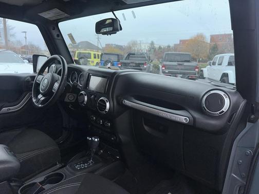 2015 Jeep Wrangler Sahara