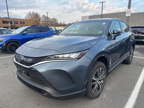 2022 Toyota Venza LE