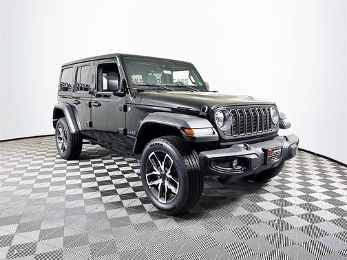 2025 Jeep Wrangler 4xe Sport