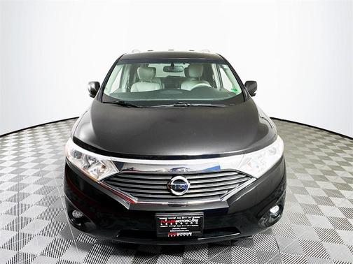 2012 Nissan Quest LE