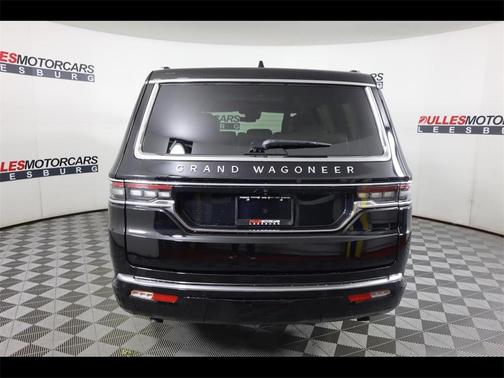 2024 Jeep Grand Wagoneer Base