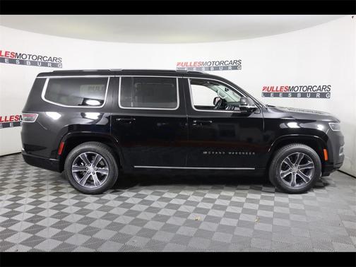 2024 Jeep Grand Wagoneer Base