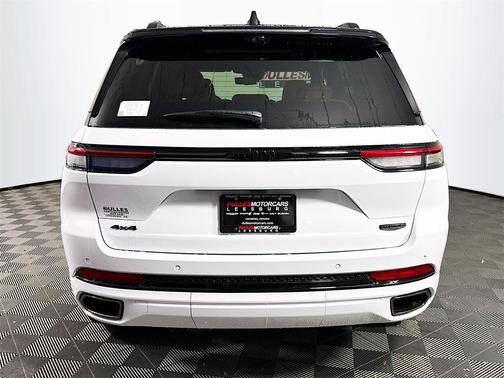 2025 Jeep Grand Cherokee Summit