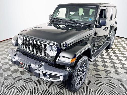 Black Clearcoat 2026 Jeep Wrangler Sahara
