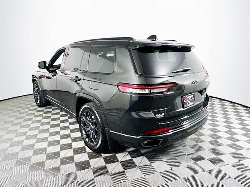 2024 Jeep Grand Cherokee L Summit