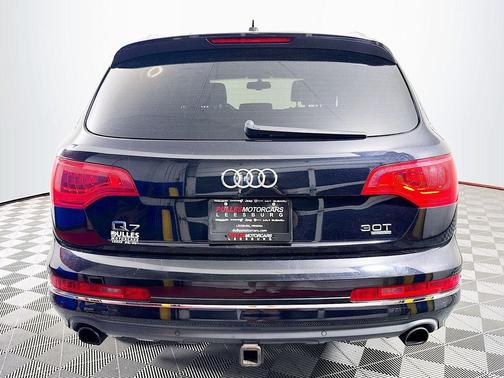 Orca Black Metallic 2014 Audi Q7 3.0T Premium Plus