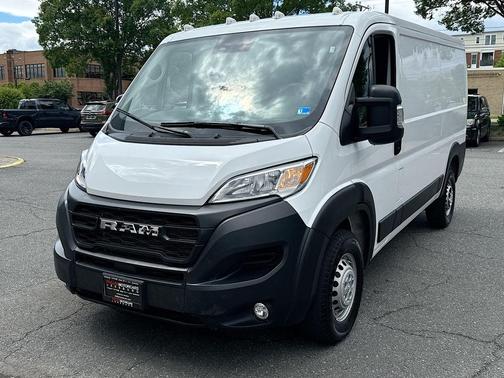 Bright White Clearcoat 2025 RAM ProMaster 2500 Base