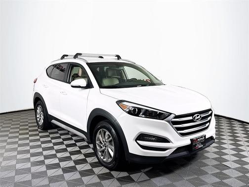 2017 Hyundai TUCSON SE Plus