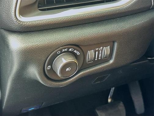 2025 Chrysler Pacifica Pinnacle