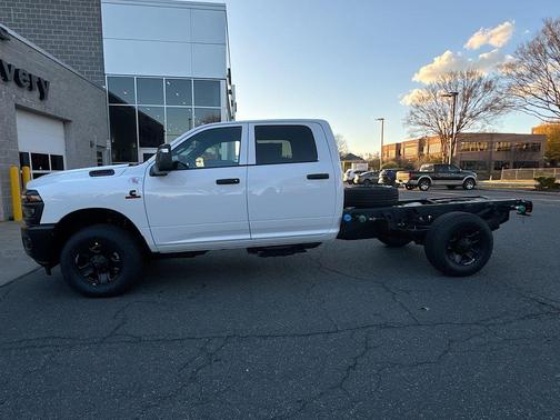 Bright White Clearcoat 2026 RAM 3500 Tradesman