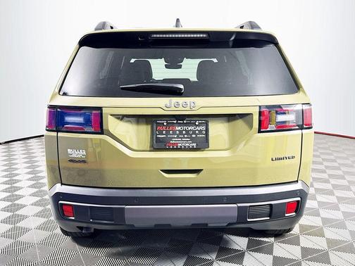 41 2026 Jeep Cherokee LAREDO/LIMITED