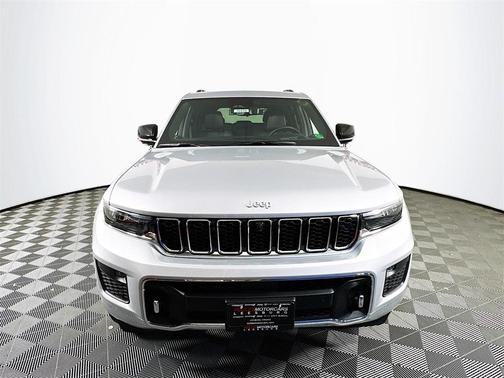 2025 Jeep Grand Cherokee Overland