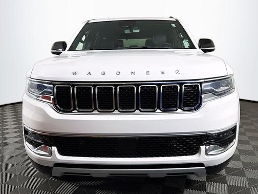 Bright White Clearcoat 2024 Jeep Wagoneer Series II