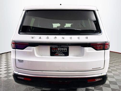 Bright White Clearcoat 2024 Jeep Wagoneer Series II