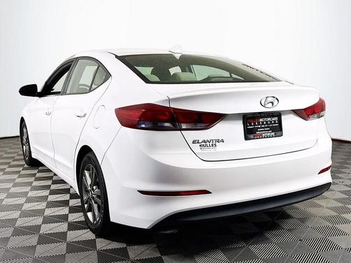 2017 Hyundai ELANTRA Value Edition