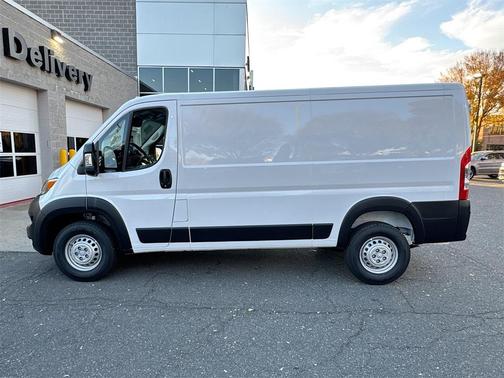 2026 RAM ProMaster 1500 Low Roof