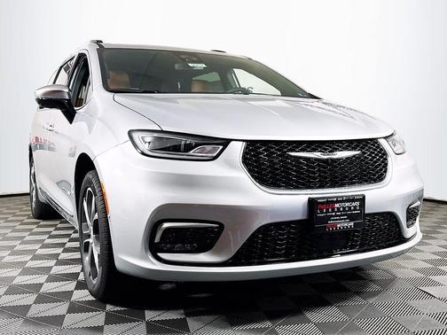 2026 Chrysler Pacifica Pinnacle