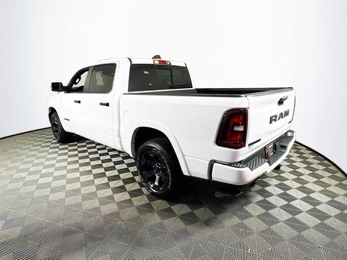 Bright White Clearcoat 2025 RAM 1500 Big Horn/Lone Star