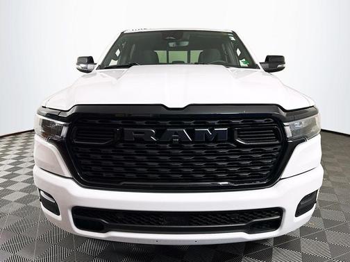 Bright White Clearcoat 2025 RAM 1500 Big Horn/Lone Star