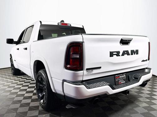 Bright White Clearcoat 2025 RAM 1500 Big Horn/Lone Star