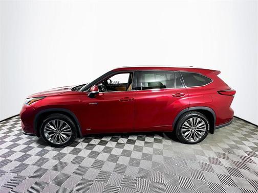 2021 Toyota Highlander Hybrid Platinum