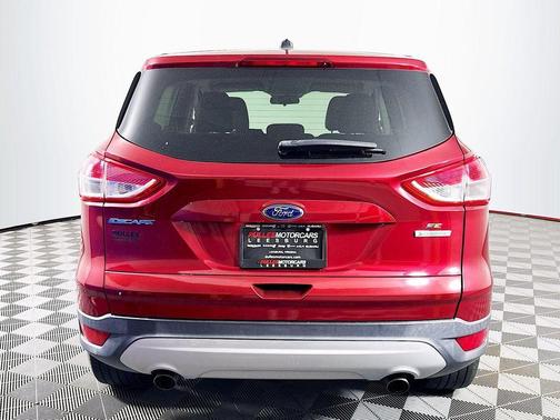 Ruby Red Tinted Clearcoat 2014 Ford Escape SE