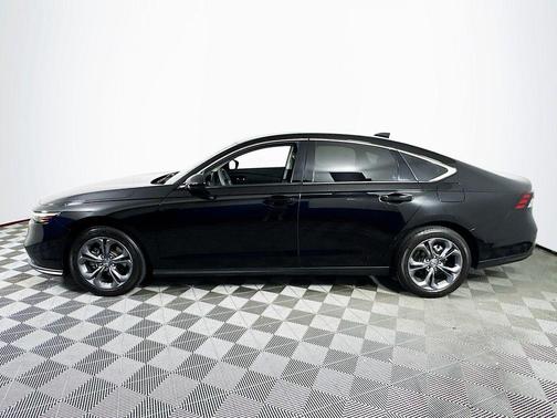 Crystal Black Pearl 2023 Honda Accord EX