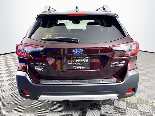 2025 Subaru Outback Touring XT