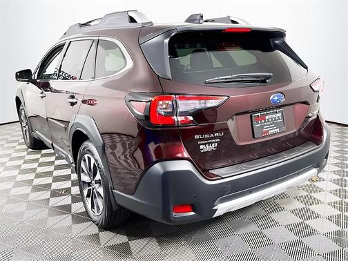 2025 Subaru Outback Touring XT