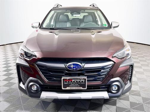 2025 Subaru Outback Touring XT