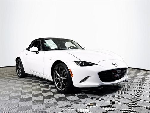 2016 Mazda MX-5 Miata Grand Touring