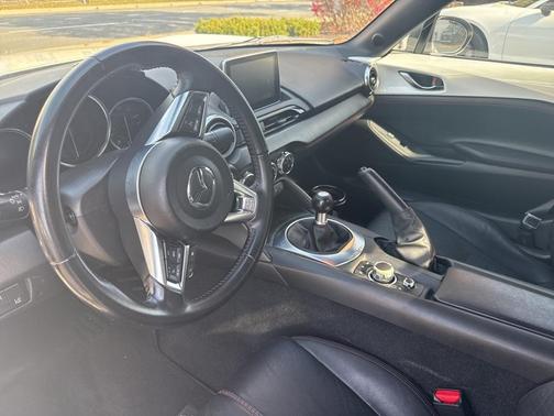 2016 Mazda MX-5 Miata Grand Touring