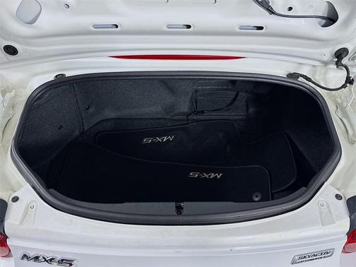 2016 Mazda MX-5 Miata Grand Touring