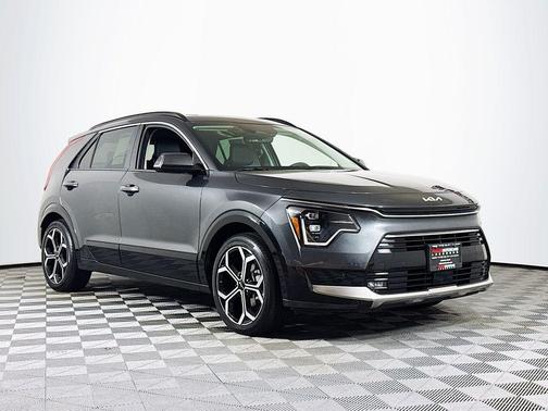Dark Gray 2025 Kia Niro SX Touring