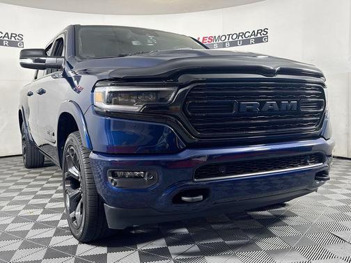 Patriot Blue Pearlcoat 2022 RAM 1500 Limited