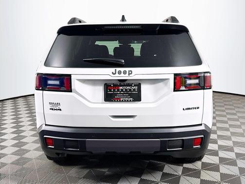 Bright White Clearcoat 2026 Jeep Cherokee Limited
