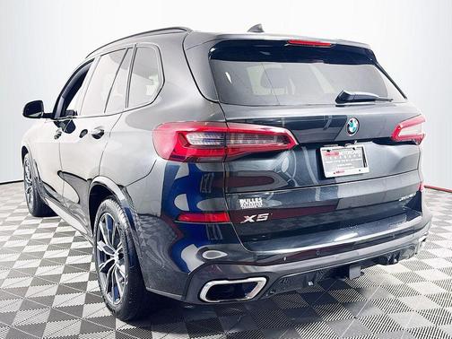Black Sapphire Metallic 2019 BMW X5 xDrive40i