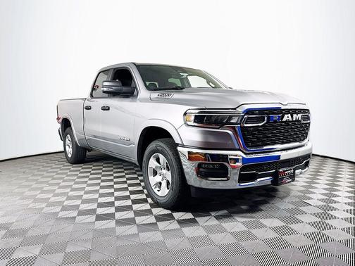 Billet Silver Clearcoat Metallic 2025 RAM 1500 Big Horn/Lone Star