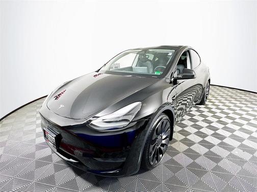 2024 Tesla Model Y Performance