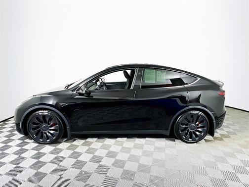 2024 Tesla Model Y Performance